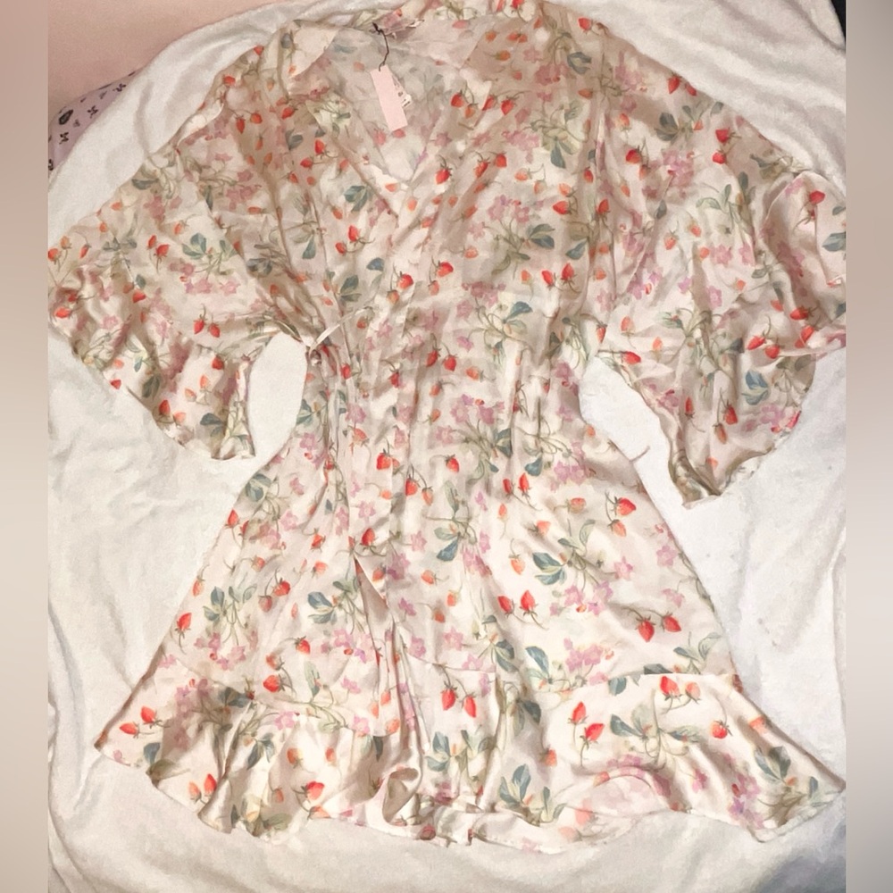 Victoria’s Secret Floral Strawberry Robe